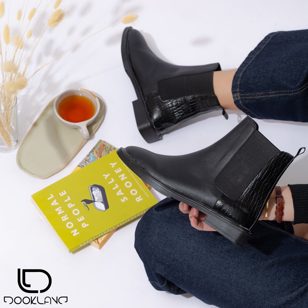 بوت زنانه استون