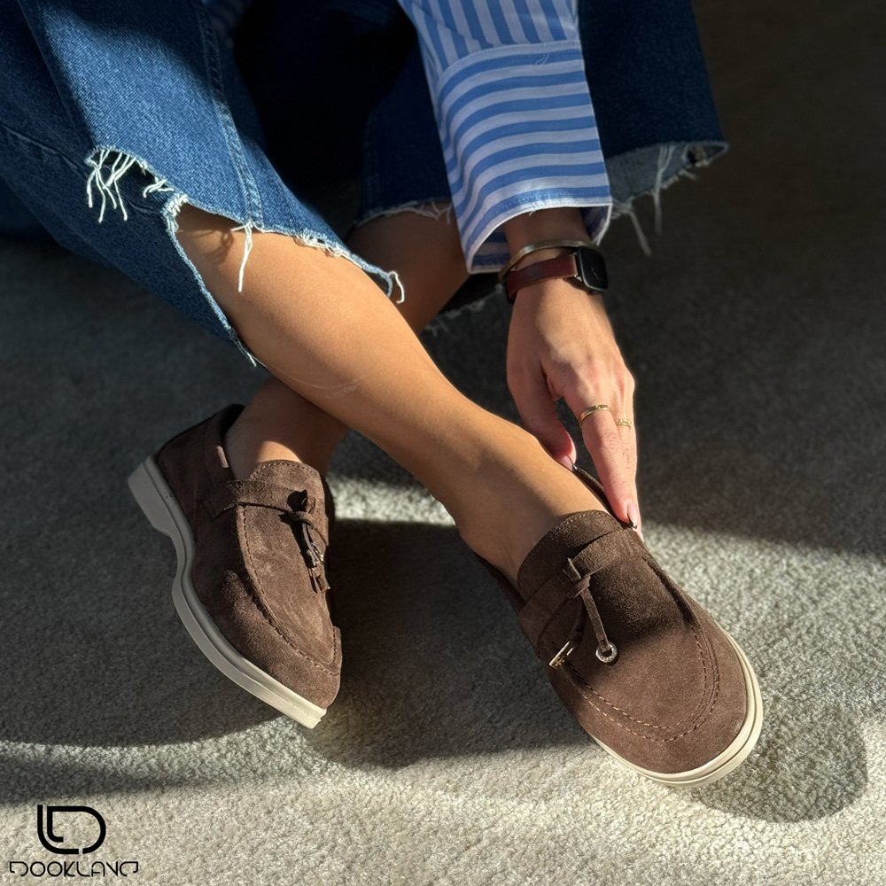 کالج زنانه آوینا