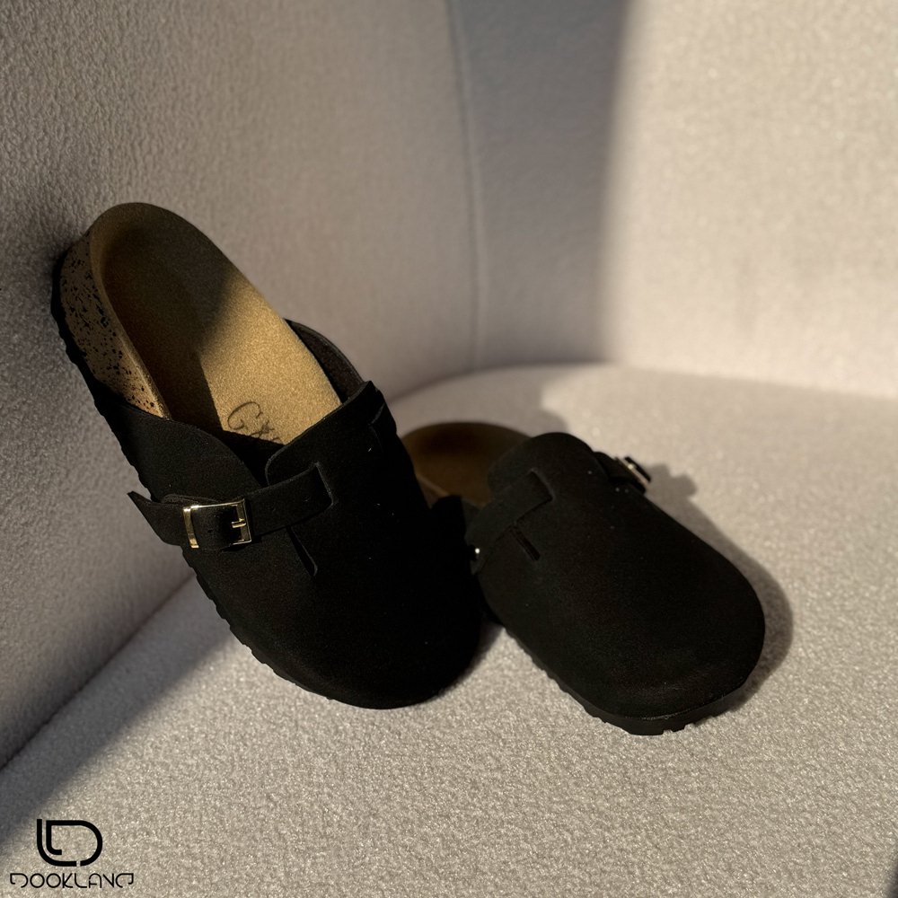 اسلیپر جلوبسته دینا