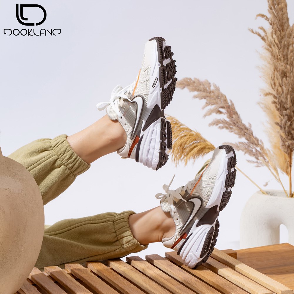 کتونی اسپرت نایک (توکی)